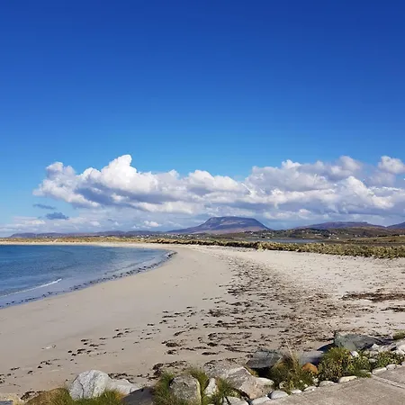 شاليه Noirin's Homes